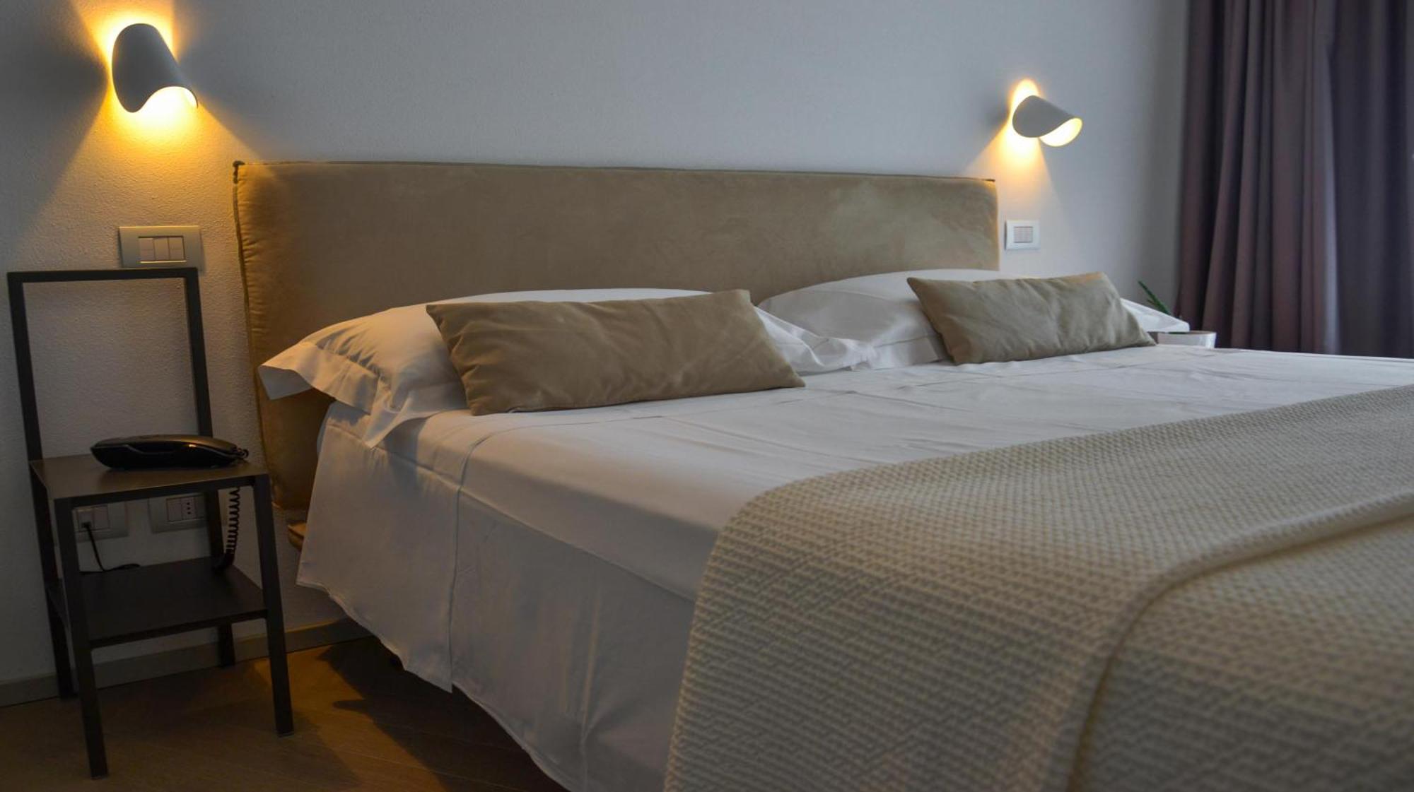 Hotel Villa Elsa Marina di Massa Ngoại thất bức ảnh