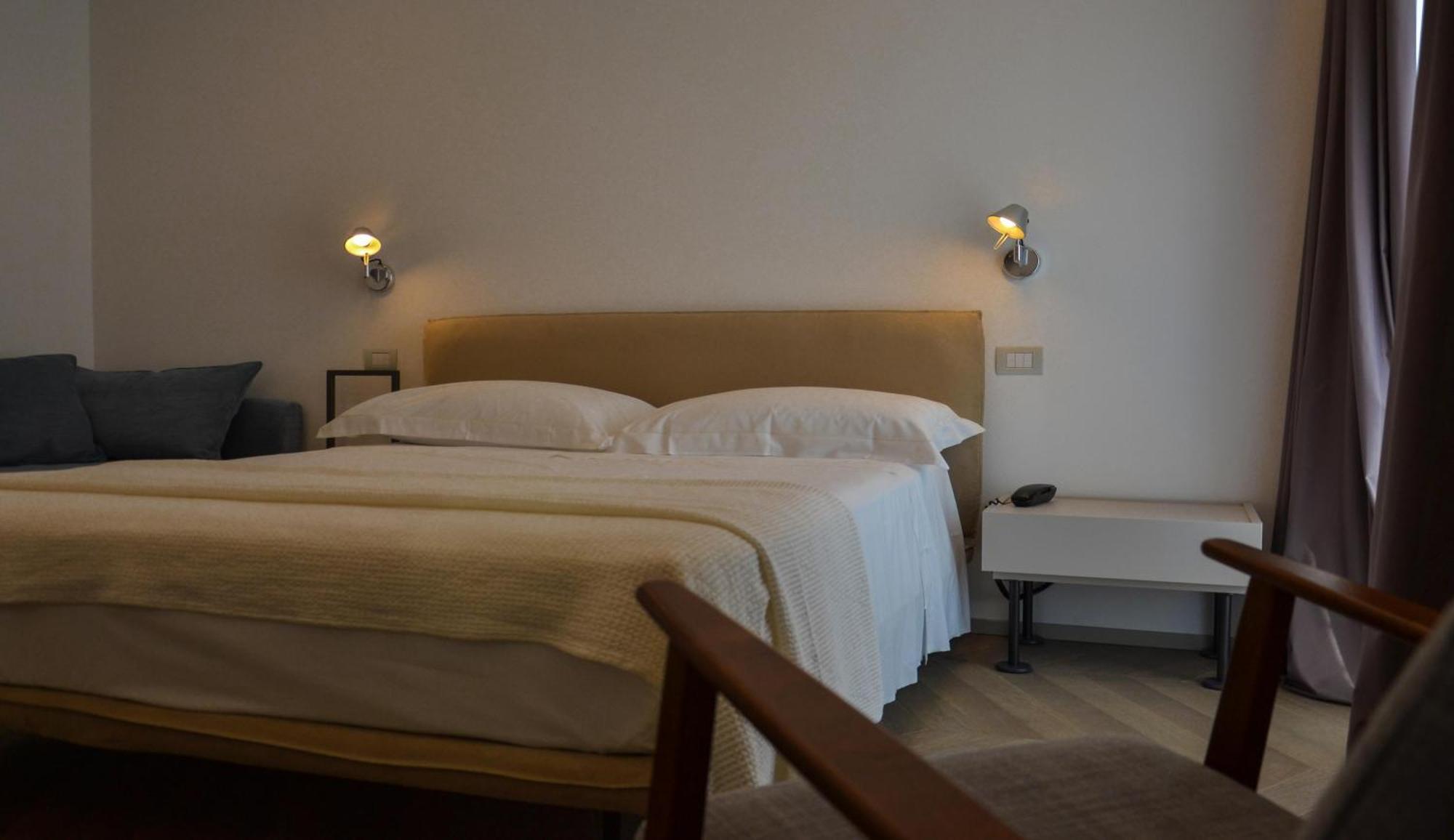 Hotel Villa Elsa Marina di Massa Ngoại thất bức ảnh