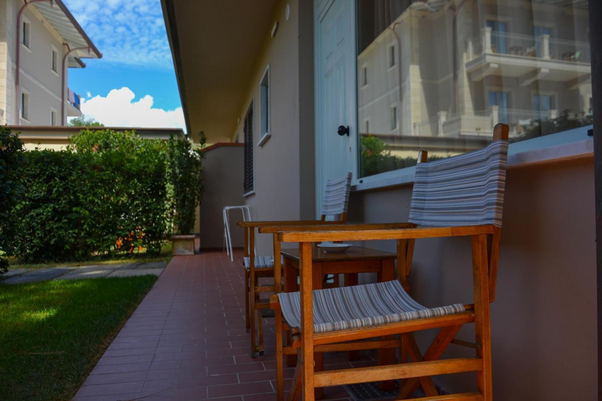 Hotel Villa Elsa Marina di Massa Phòng bức ảnh