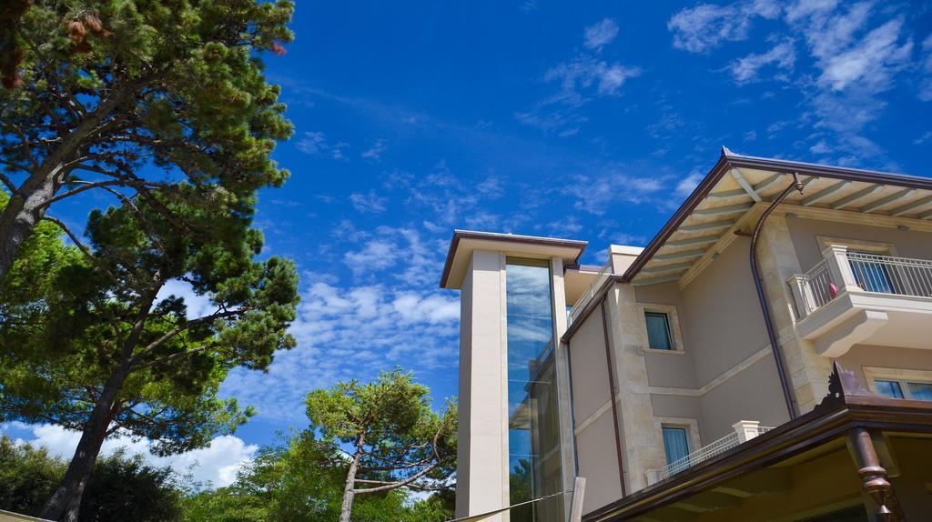 Hotel Villa Elsa Marina di Massa Ngoại thất bức ảnh