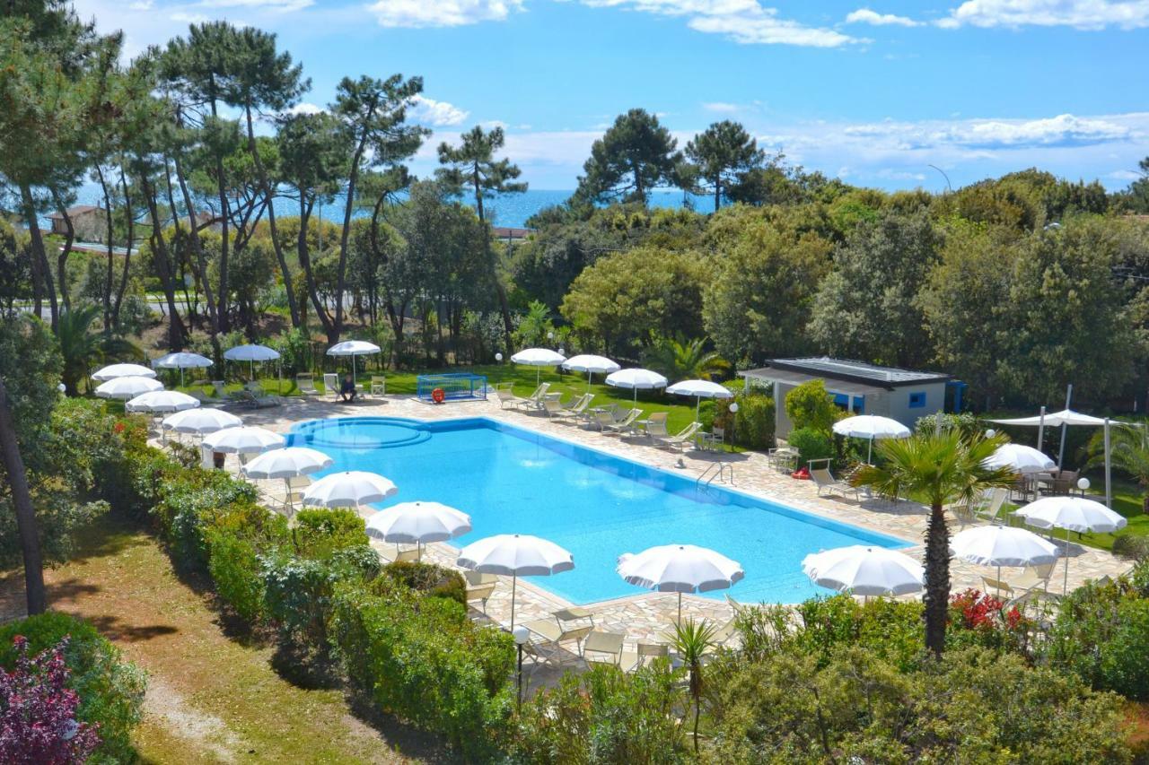 Hotel Villa Elsa Marina di Massa Ngoại thất bức ảnh