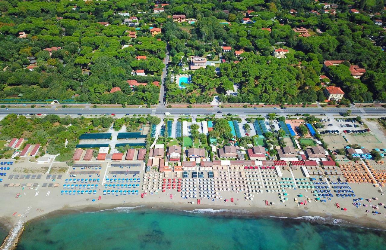 Hotel Villa Elsa Marina di Massa Ngoại thất bức ảnh